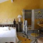Tatil Evi L'ombre De La Glycine Du Golfe De Saint Tropez *