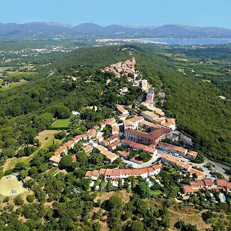 別荘 L'ombre De La Glycine Du Golfe De Saint Tropez ガッサン