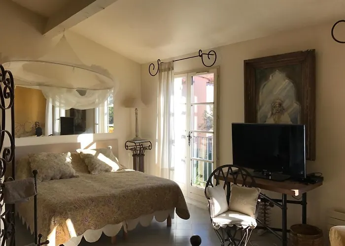 Casa vacanze L'ombre De La Glycine Du Golfe De Saint Tropez *