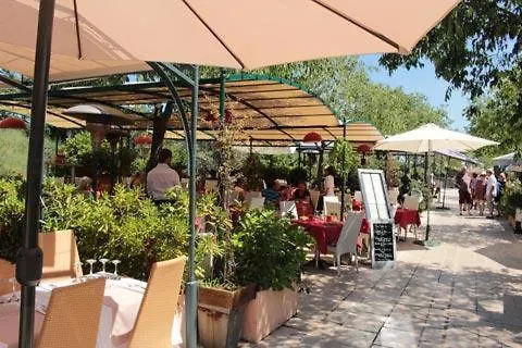 بيت للعطل L'ombre De La Glycine Du Golfe De Saint Tropez *